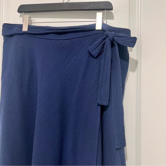 CASLON Women's Tie Waist Maxi Skirt Faux Wrap in Navy Cotton Gauze Size 1X - Picture 3 of 15